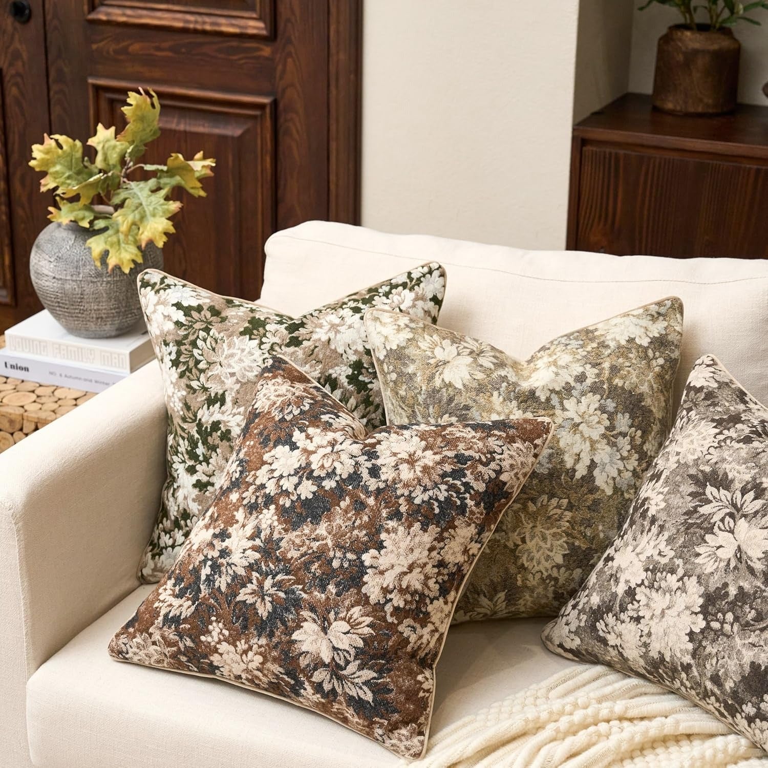 Neutral Floral Chenille Square Pillow Cover – Grey